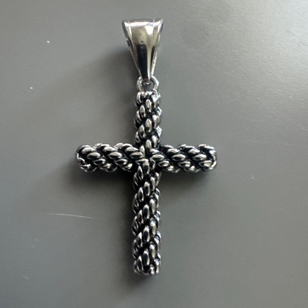 Vintage Style Religious Silver Plated Cross Pendant Stainless Steel Necklace